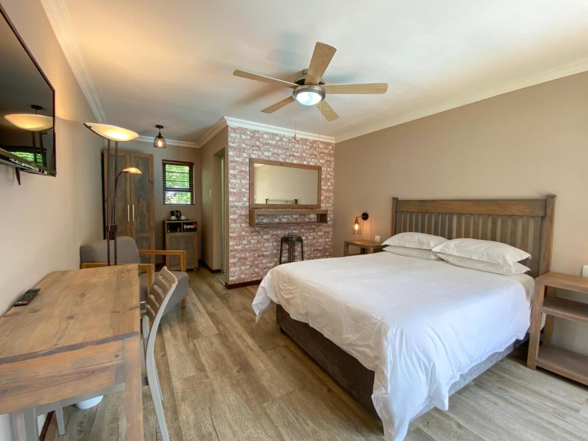 Loerie Guest Lodge George Extérieur photo