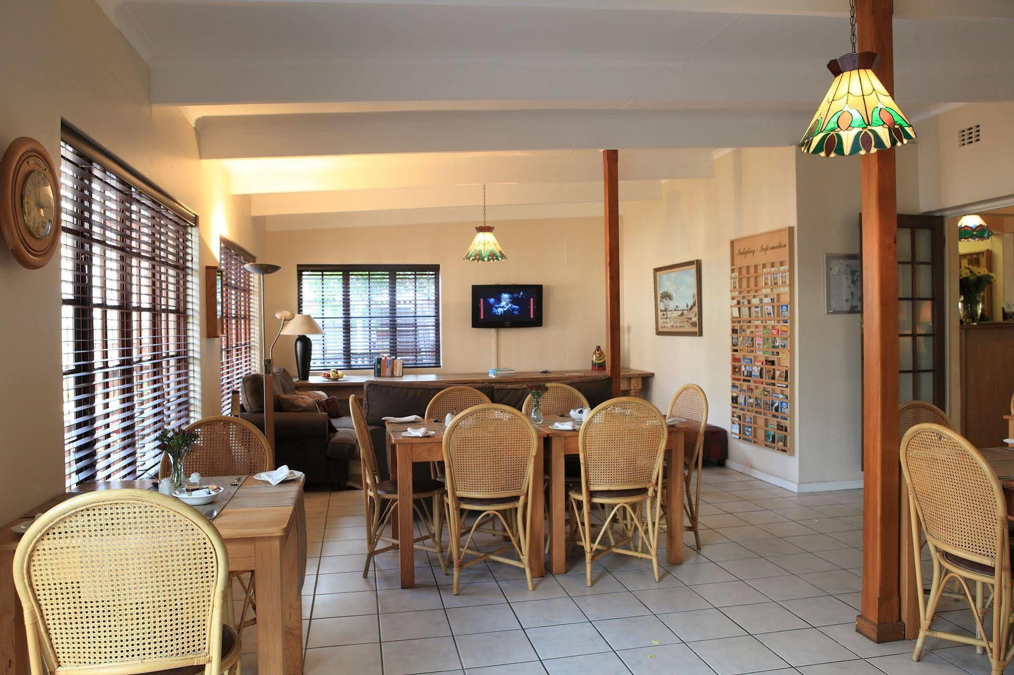 Loerie Guest Lodge George Extérieur photo