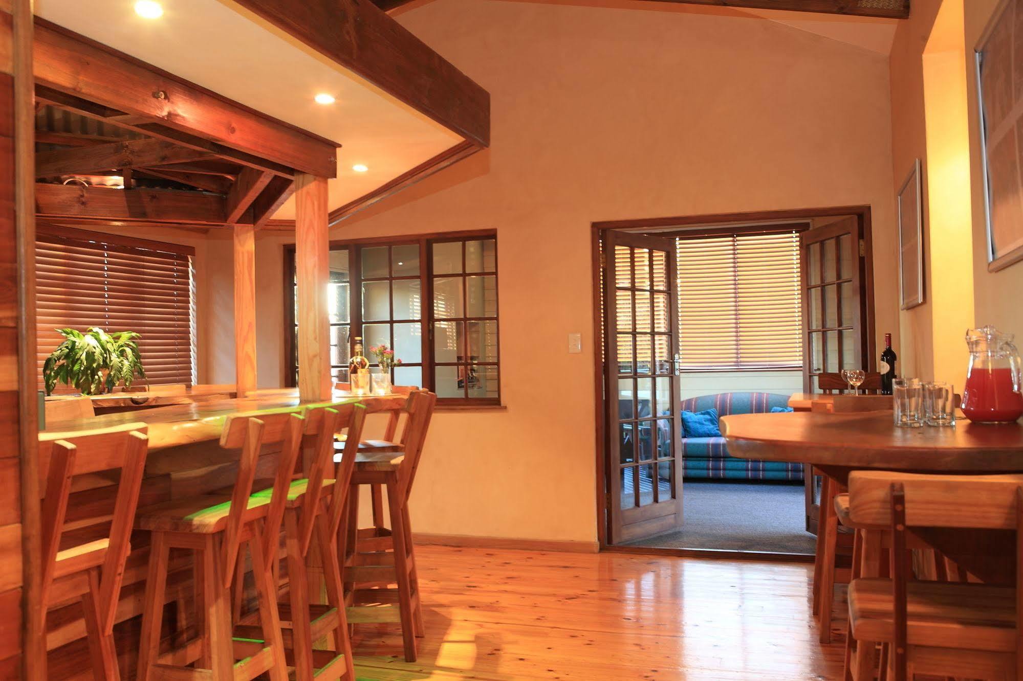 Loerie Guest Lodge George Extérieur photo
